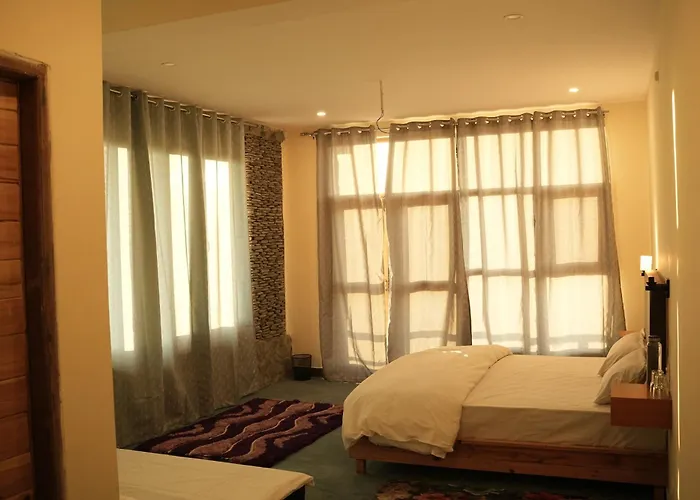Hobo Hostel